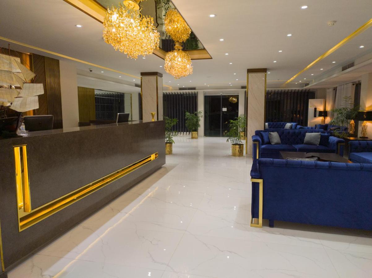 Envoy Continental Hotel Ісламабад Екстер'єр фото
